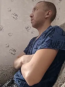 MityaXLoves online show from April 11, 2026, 5:12 am