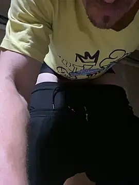 Lilsmokeshow017 online show from September 24, 2025, 5:11 am