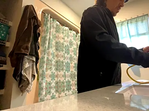 Lilsmokeshow017 online show from October 19, 2025, 7:03 pm