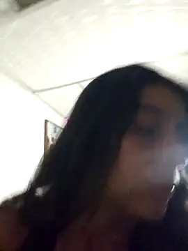 BrittanyDiaz online show from November 6, 2025, 9:05 pm