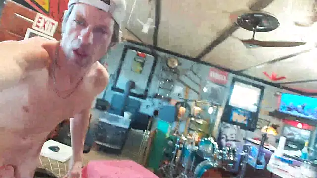 Snapshot of mowingman26 chatting on March 7, 2025, 2:23 pm mowingman26 online show from March 7, 2025, 2:23 pm