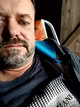 Snapshot of Zboczeni chatting on October 26, 2025, 10:21 am Zboczeni online show from October 26, 2025, 10:21 am