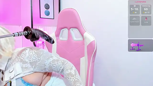 Anniee boobs online show from December 3, 2025, 4:31 am