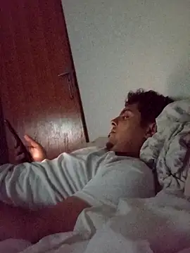 Pau moreno23 online show from February 26, 2025, 2:26 am