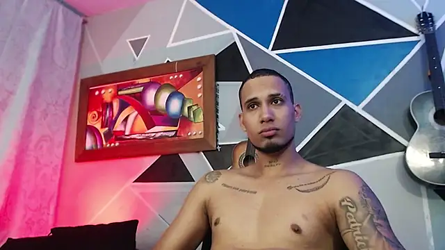 MagnusFrost online show from March 19, 2026, 7:40 pm