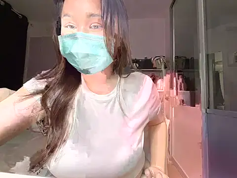 iamMalixxx online show from January 26, 2025, 12:43 pm