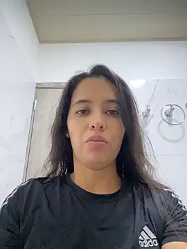 Snapshot of juliana_0796 chatting on May 10, 2026, 2:39 am juliana 0796 online show from May 10, 2026, 2:39 am