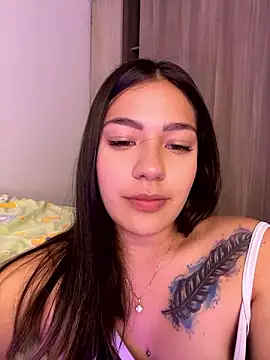 Latina vanessa online show from December 3, 2024, 12:02 am