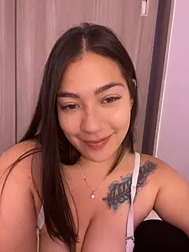 Latina vanessa online show from January 15, 2025, 2:27 am