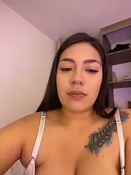 Latina vanessa online show from March 4, 2025, 1:55 am