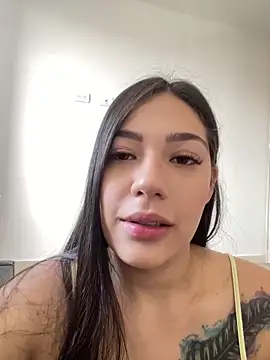 Latina vanessa online show from October 9, 2025, 2:15 pm