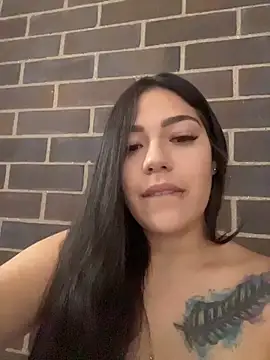 Latina vanessa online show from May 3, 2026, 5:41 pm