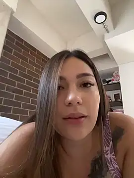 Latina vanessa online show from August 5, 2026, 10:23 pm