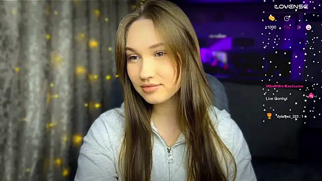 Snapshot of ChloeMillerMeow chatting on September 16, 2025, 4:30 pm ChloeMillerMeow online show from September 16, 2025, 4:30 pm