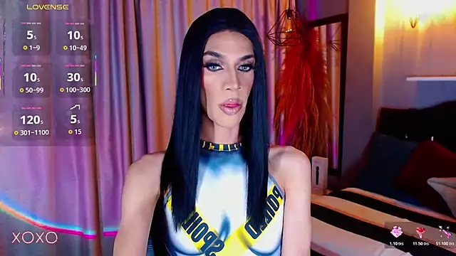 camila hootie online show from November 17, 2025, 8:14 pm