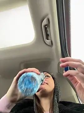 RinaCat online show from December 23, 2025, 5:27 am