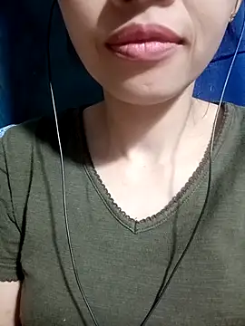 Snapshot of Hana_love20 chatting on September 29, 2025, 4:50 am Hana love20 online show from September 29, 2025, 4:50 am