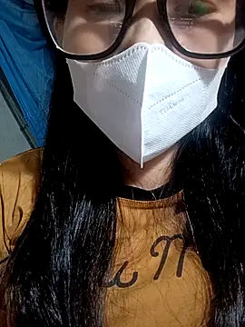 Snapshot of Hana_love20 chatting on September 30, 2025, 12:54 pm Hana love20 online show from September 30, 2025, 12:54 pm