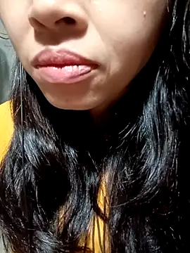 Snapshot of Hana_love20 chatting on October 14, 2025, 1:45 pm Hana love20 online show from October 14, 2025, 1:45 pm