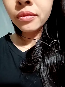 Snapshot of Hana_love20 chatting on October 21, 2025, 4:57 am Hana love20 online show from October 21, 2025, 4:57 am