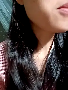 Snapshot of Hana_love20 chatting on October 26, 2025, 12:38 am Hana love20 online show from October 26, 2025, 12:38 am