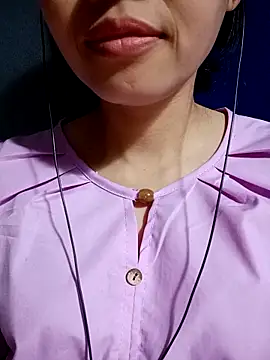 Snapshot of Hana_love20 chatting on October 31, 2025, 4:46 am Hana love20 online show from October 31, 2025, 4:46 am