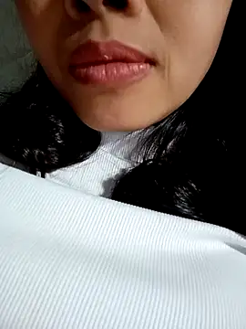 Snapshot of Hana_love20 chatting on November 14, 2025, 4:55 am Hana love20 online show from November 14, 2025, 4:55 am