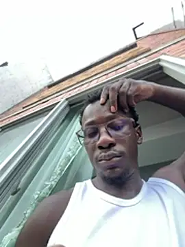  Lowmaypalacios online show from March 29, 2026, 10:32 pm