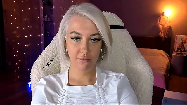 tykioty Miley online show from January 24, 2025, 1:25 pm