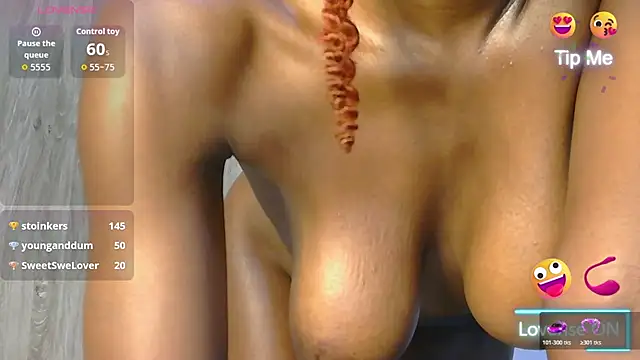 Snapshot of _luna_nyx chatting on October 28, 2025, 8:51 am luna nyx online show from October 28, 2025, 8:51 am