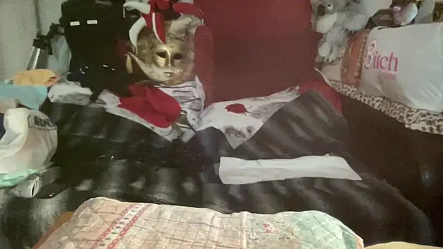 EroticVenetian online show from November 18, 2025, 6:56 pm