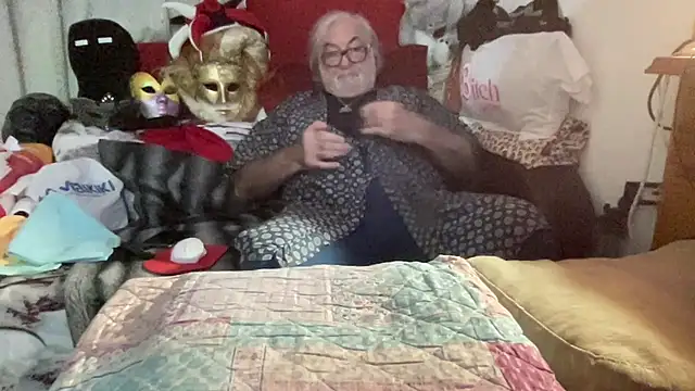 EroticVenetian online show from November 28, 2025, 7:27 pm