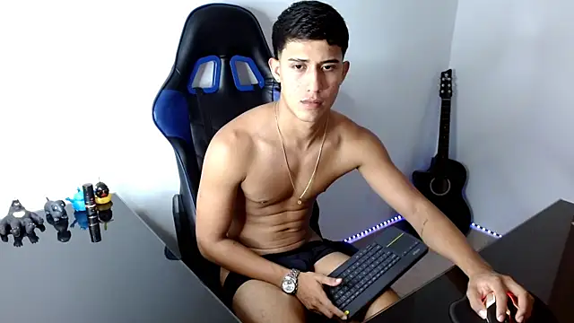 Juan da01 online show from December 10, 2024, 1:32 am