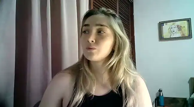Snapshot of katy_pp chatting on January 11, 2025, 4:06 am katy pp online show from January 11, 2025, 4:06 am