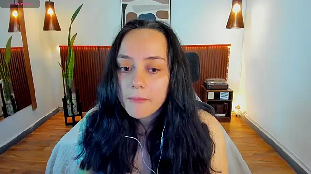 KatherineBond online show from October 20, 2025, 7:03 pm