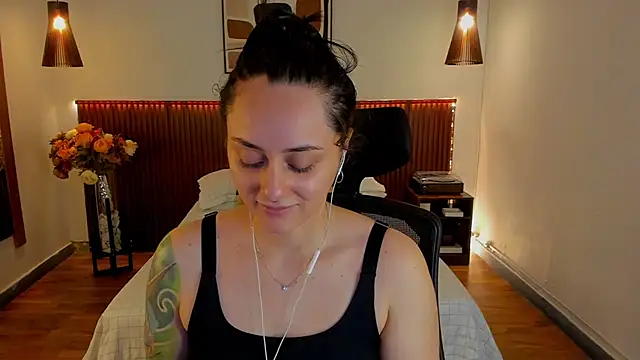KatherineBond online show from June 20, 2026, 4:21 pm