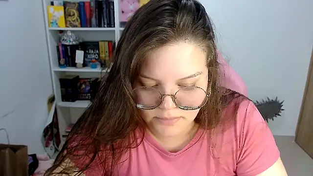 Gabiwaifu online show from February 4, 2026, 11:20 pm