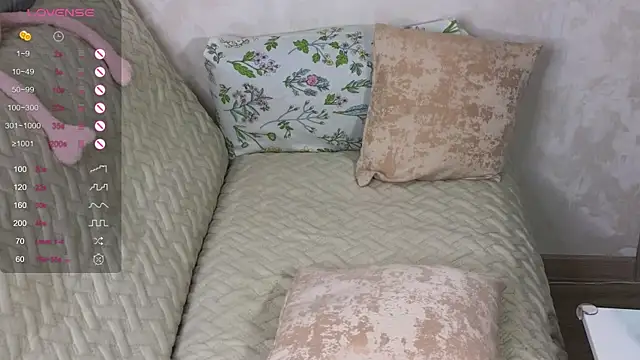 TrissMerigold9 online show from January 20, 2025, 11:21 pm