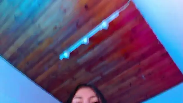 AnnaliOlsenX online show from December 29, 2024, 7:53 pm