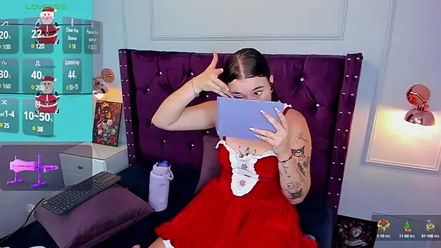 Danee 19  online show from December 30, 2024, 12:42 pm