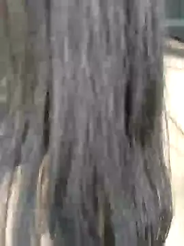 Snapshot of Farouha-aa chatting on February 5, 2025, 7:31 pm Farouha-aa online show from February 5, 2025, 7:31 pm