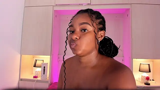 tamaraa smiith online show from January 18, 2025, 2:44 pm