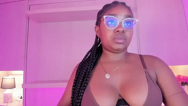 tamaraa smiith online show from October 17, 2025, 8:00 pm