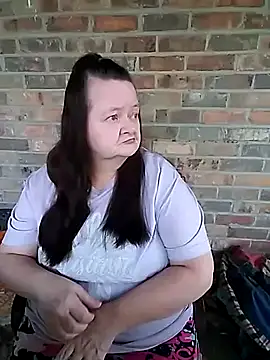 Bayou Woman68 online show from October 23, 2025, 9:35 pm