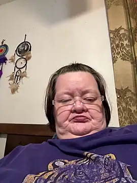 Snapshot of Bayou_Woman68 chatting on May 11, 2026, 4:59 pm Bayou Woman68 online show from May 11, 2026, 4:59 pm