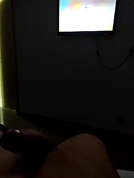 Snapshot of HAchicko_ chatting on October 10, 2025, 11:15 pm HAchicko online show from October 10, 2025, 11:15 pm