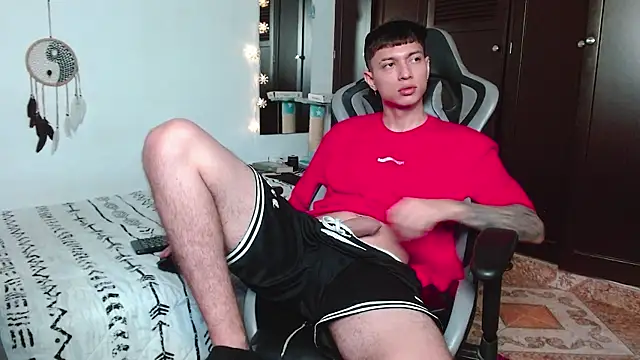 aaron blug online show from December 10, 2024, 2:05 am