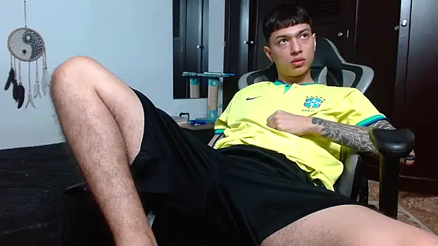 aaron blug online show from February 1, 2025, 3:19 am