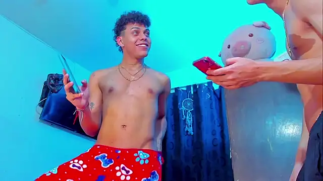 Snapshot of visaelX chatting on December 18, 2024, 11:40 pm visaelX online show from December 18, 2024, 11:40 pm