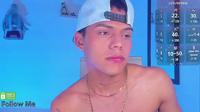 Snapshot of visaelX chatting on March 9, 2025, 8:42 pm visaelX online show from March 9, 2025, 8:42 pm